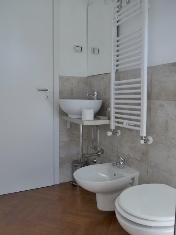 La Tana Rooms Lenno Exterior foto