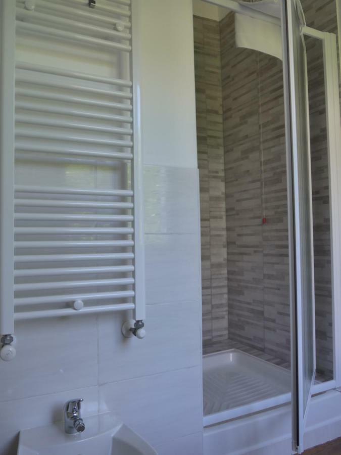 La Tana Rooms Lenno Exterior foto